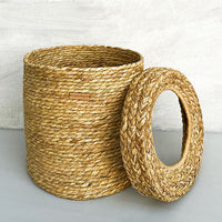 Golden Grass Dustbin with Lid (10